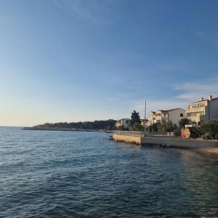 Mar&bor Apartment Mandre